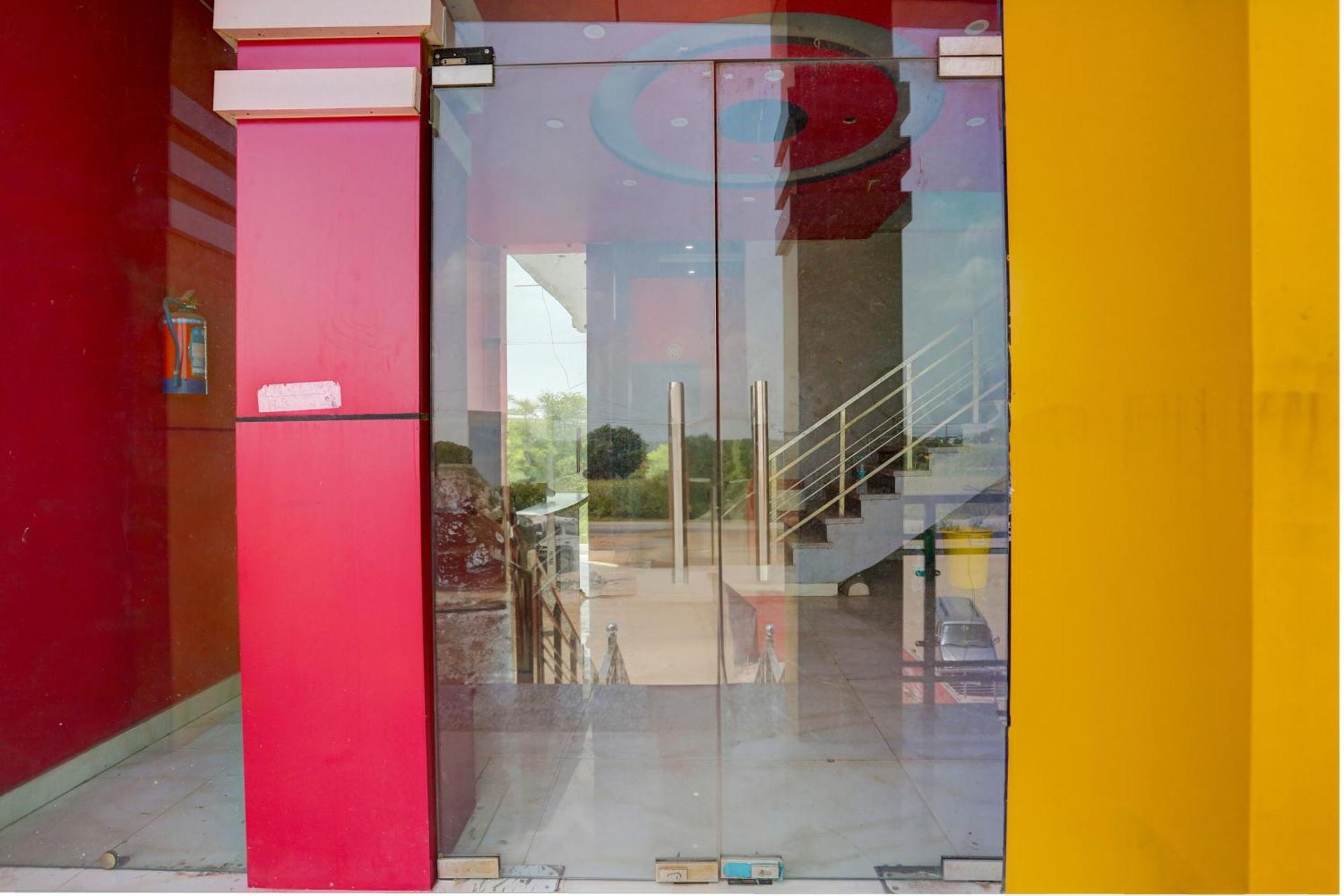 Charkhi Dadri Hotel O Dada Hotel מראה חיצוני תמונה